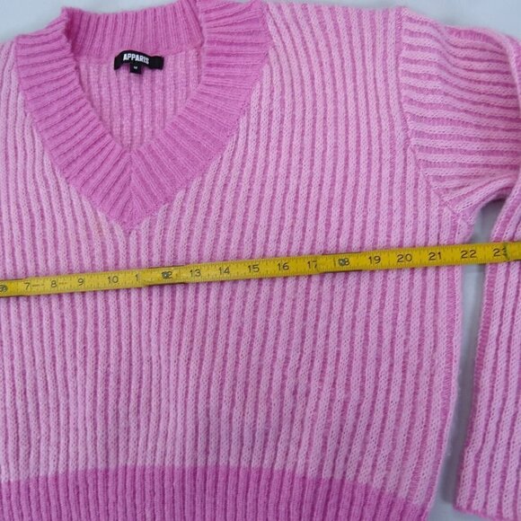 Apparis Anita Sweater Pink Women’s Medium V-Neck Polyester Knit - Picture 5 of 6